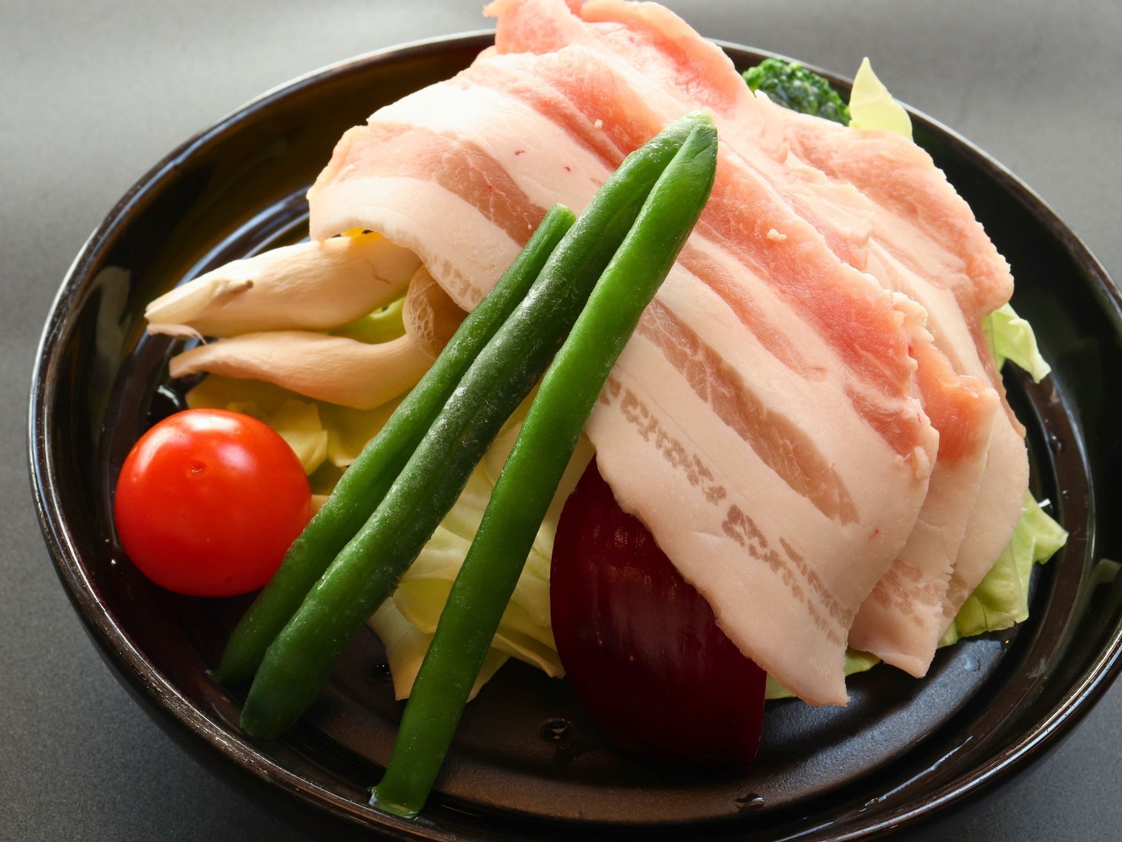 【アップグレード】群馬ブランド上州牛ステーキ付★ワンランク上のご褒美温泉旅【朝・夕飲み放題の2食付】