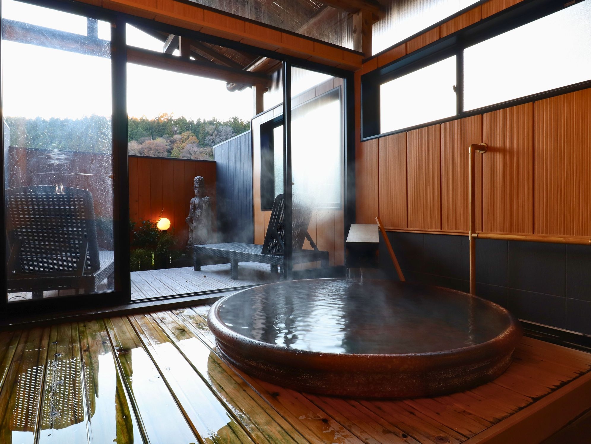 【カジュアルプラン】量はひかえめでちょうどいい♪天然温泉とお食事を楽しむ【朝・夕飲み放題の2食付】