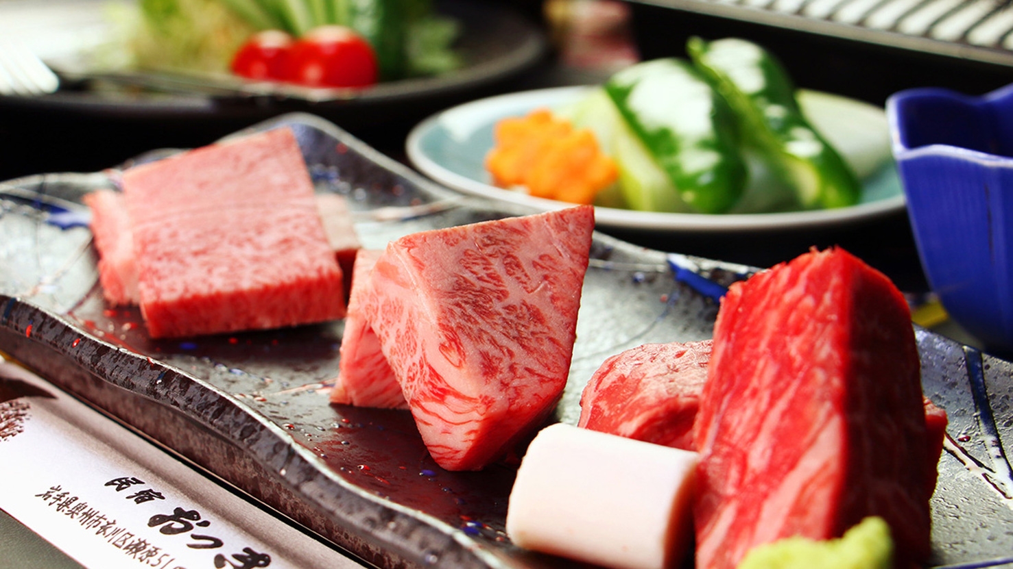 ★【人気No.3★前沢牛の食べ比べステーキ】オススメ3種の部位＜ランプ・ミスジ・リブロース＞温泉券付