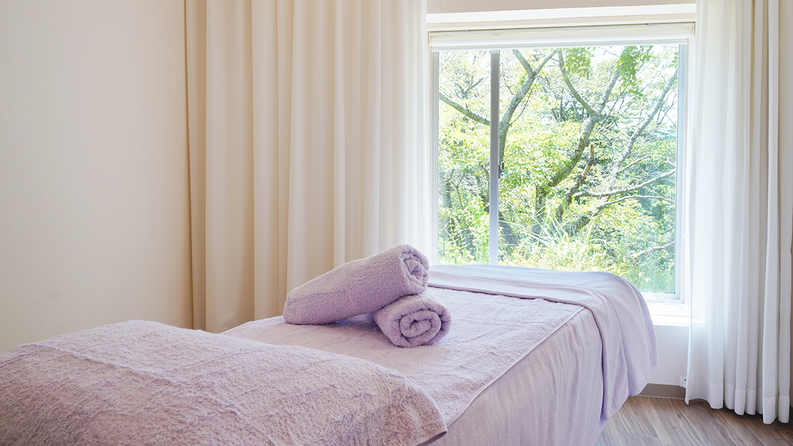 【期間限定・シングル限定】【女性限定・エステ付】シングル1泊2食＋フェイシャルエステ付プラン