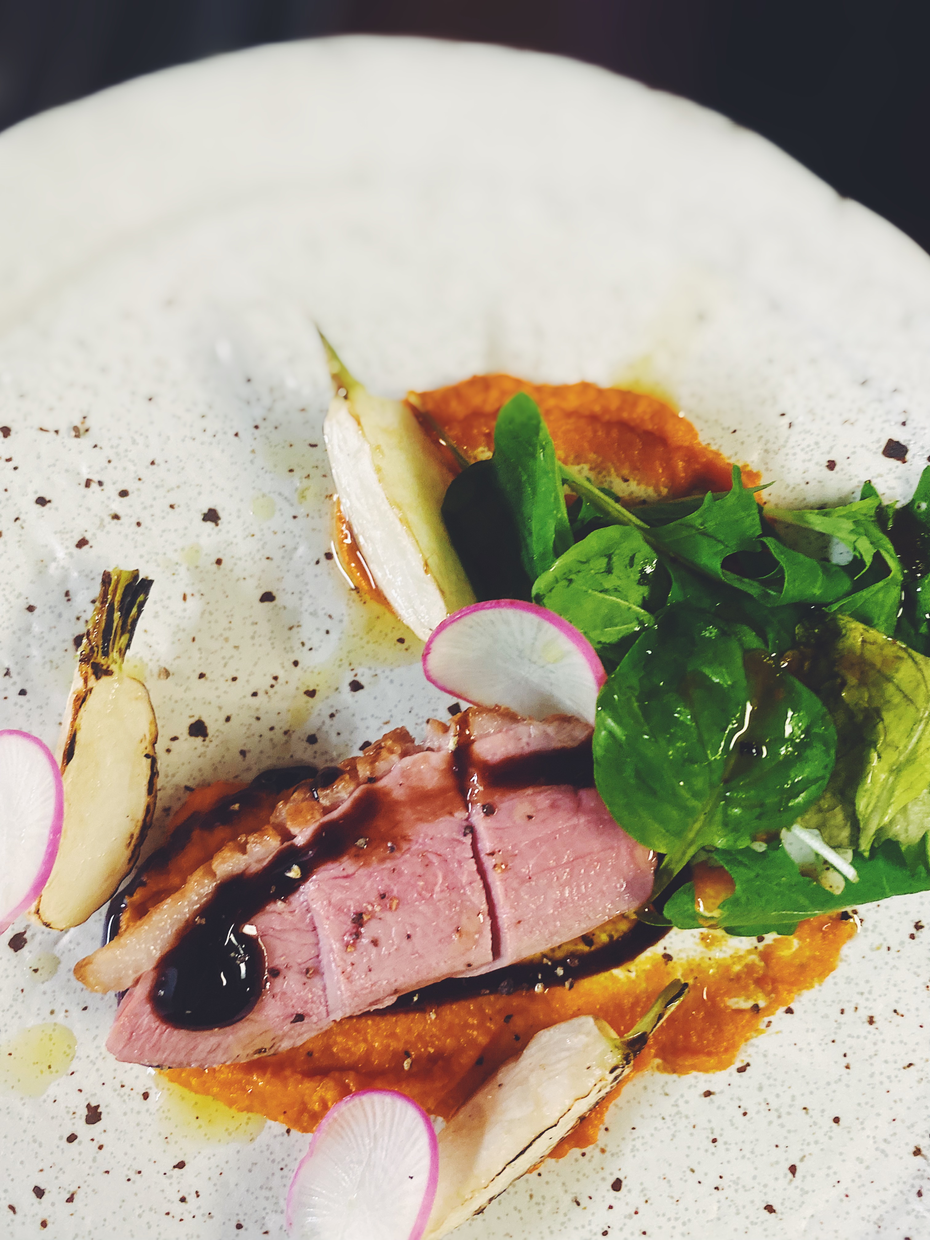 オーガニックファーム谷口さんの但馬鴨のグリル