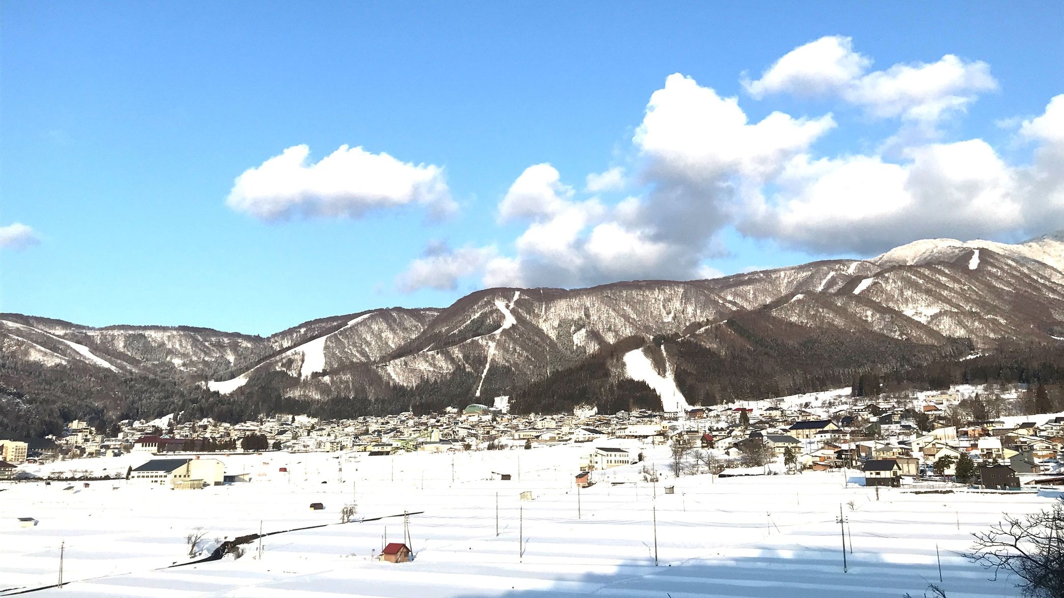 温泉街の素朴な小さな宿での素泊まりプラン　１３か所に点在する外湯めぐり・お買い物に最適な立地 