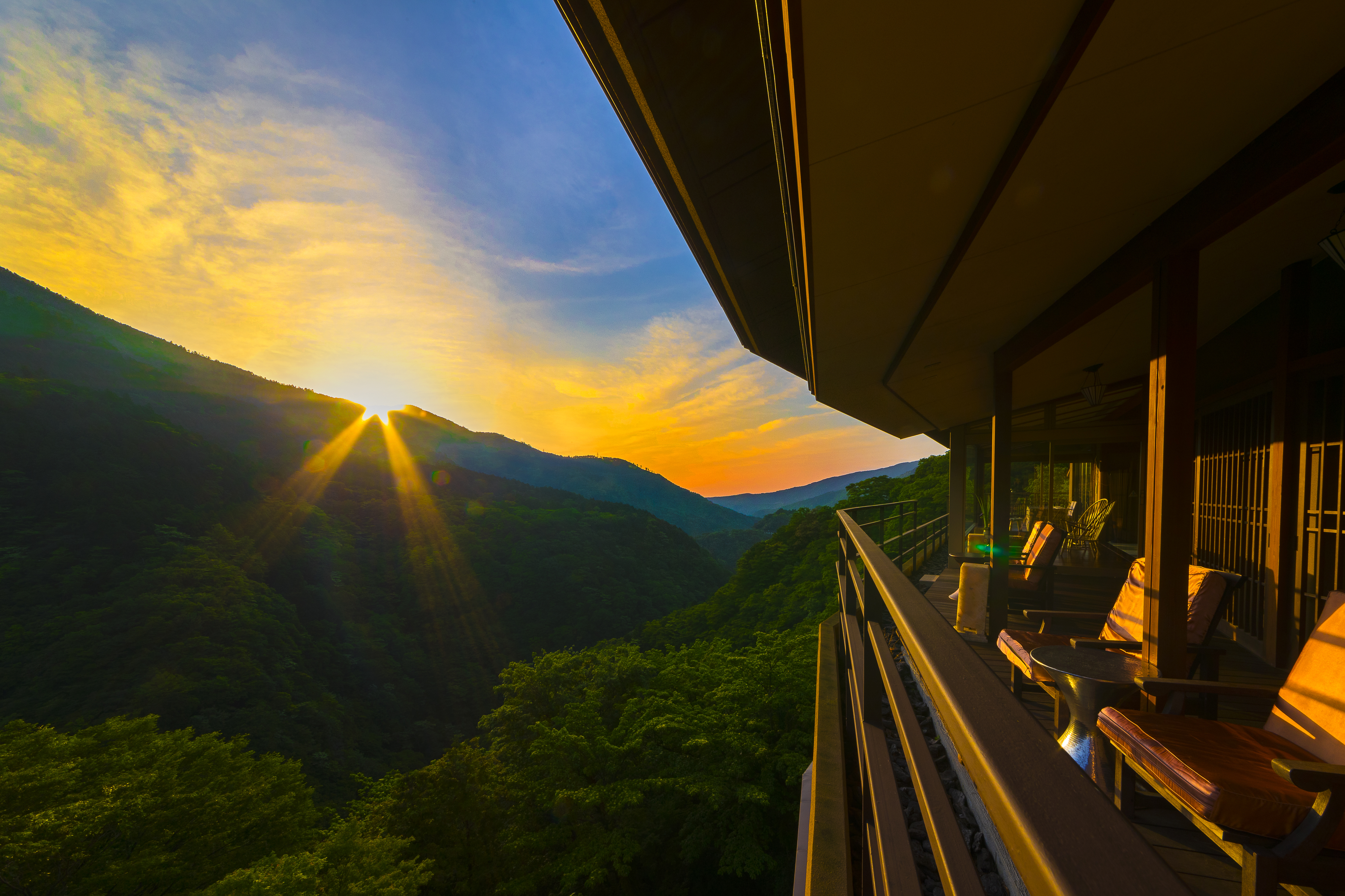 絶景・朝日　157