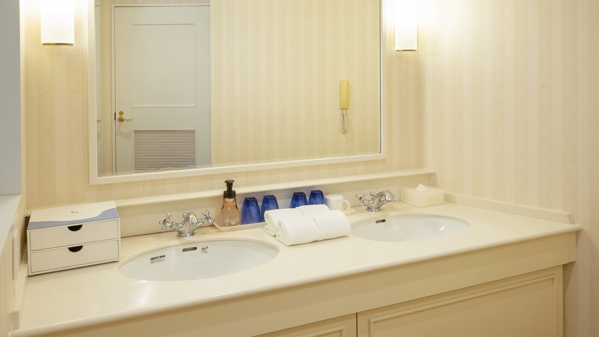 ダブルベイシンイメージ（※一部客室のみ）