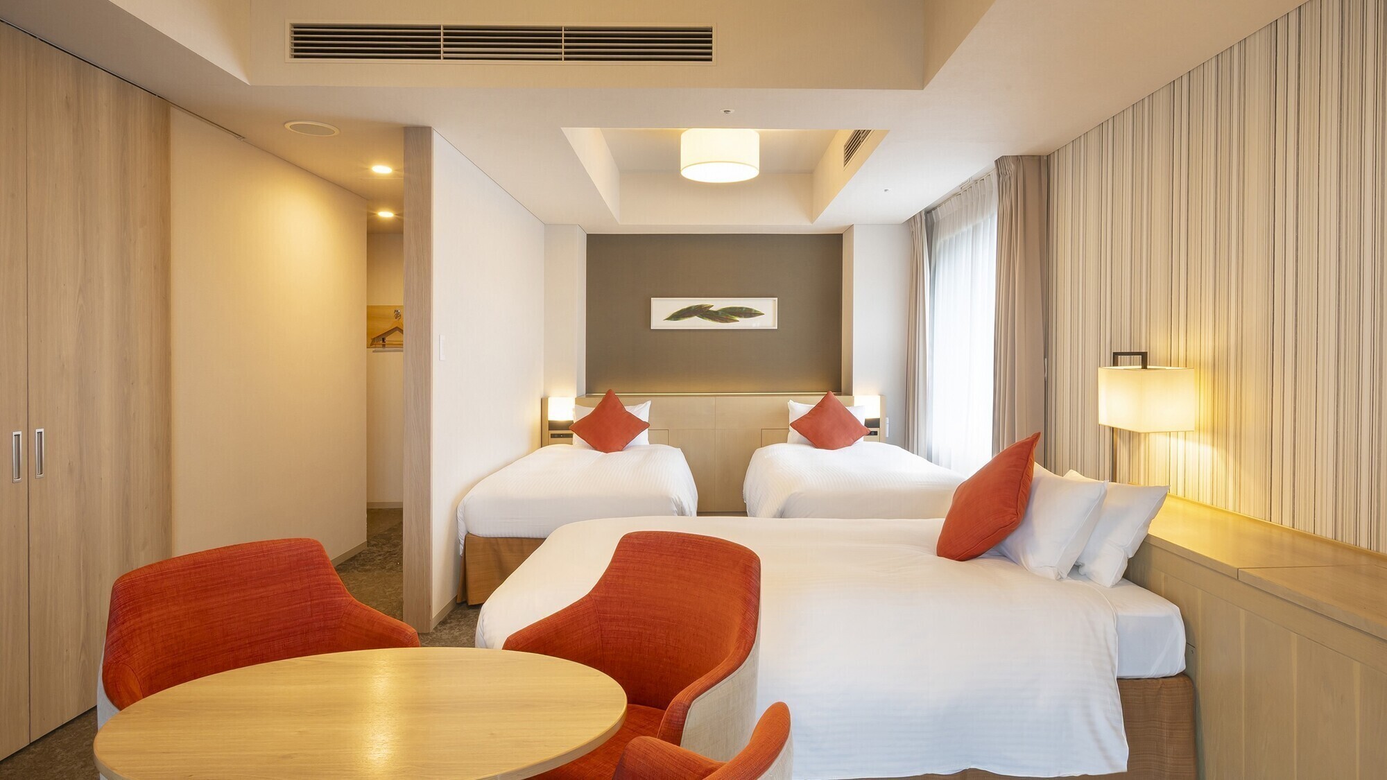 スクエアコーナーフォース（ベッド3台常設）