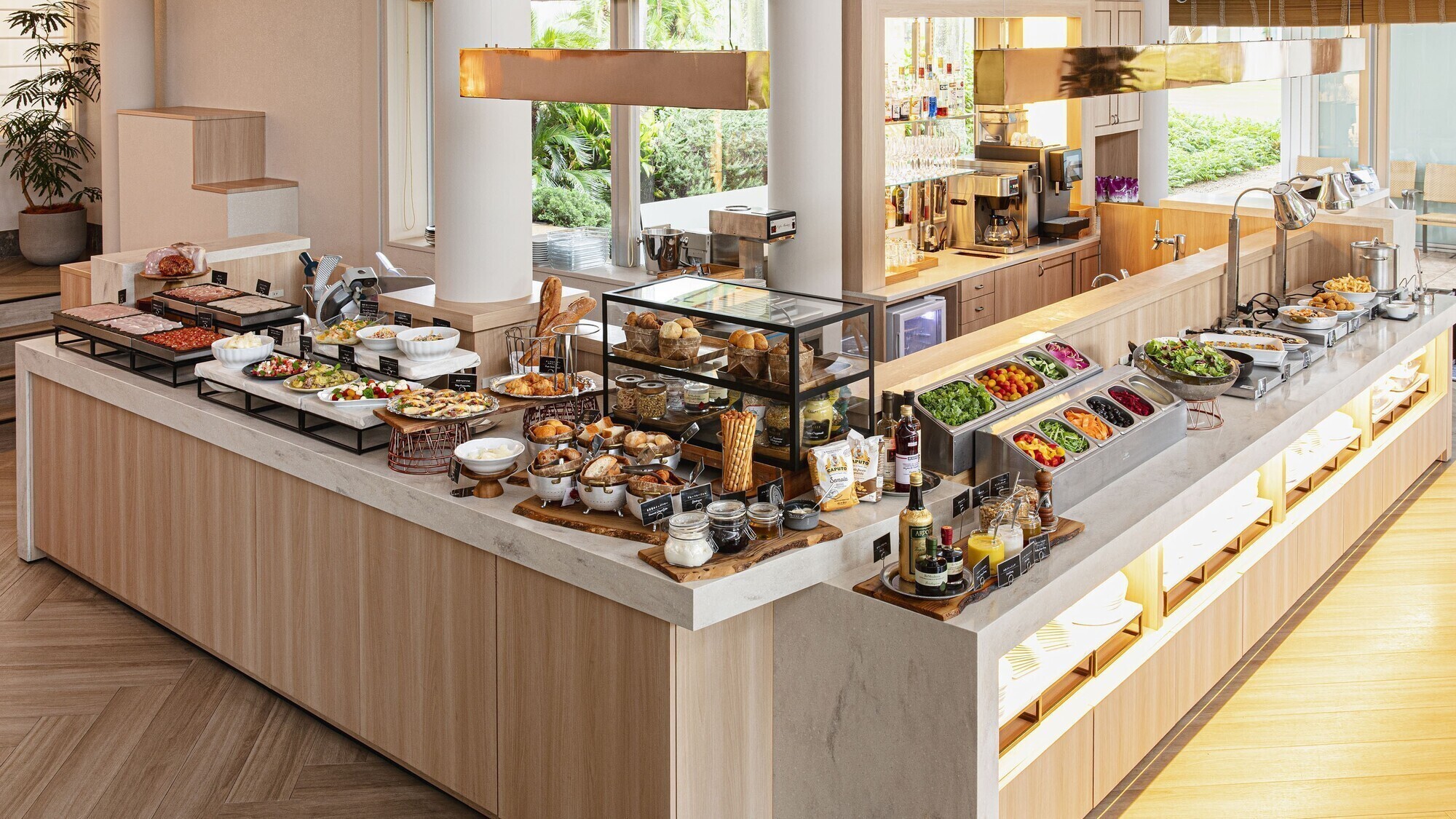 【ララ イタリアーナ】前菜ビュッフェ（イメージ）