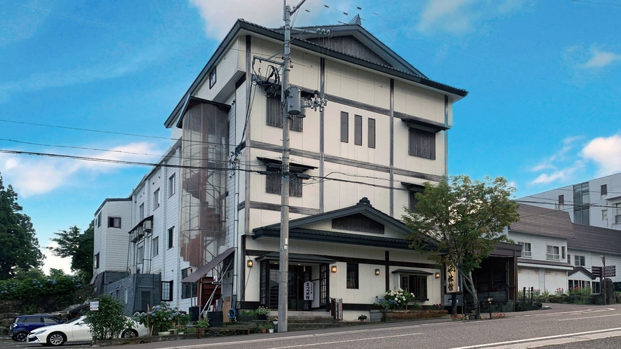 妙高山の麓にある温泉旅館「まつや旅館」へようこそ！