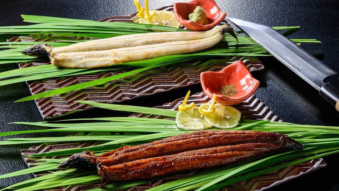 【夏グルメ】館内調理の鰻1匹付＆今が旬の鱧・鮎を楽しむ里山バイキング【新設ラウンジ無料】