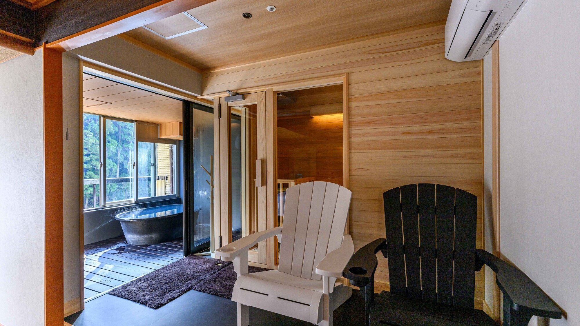 【山翠スイート】源泉かけ流し露天風呂＋プライベートサウナ付