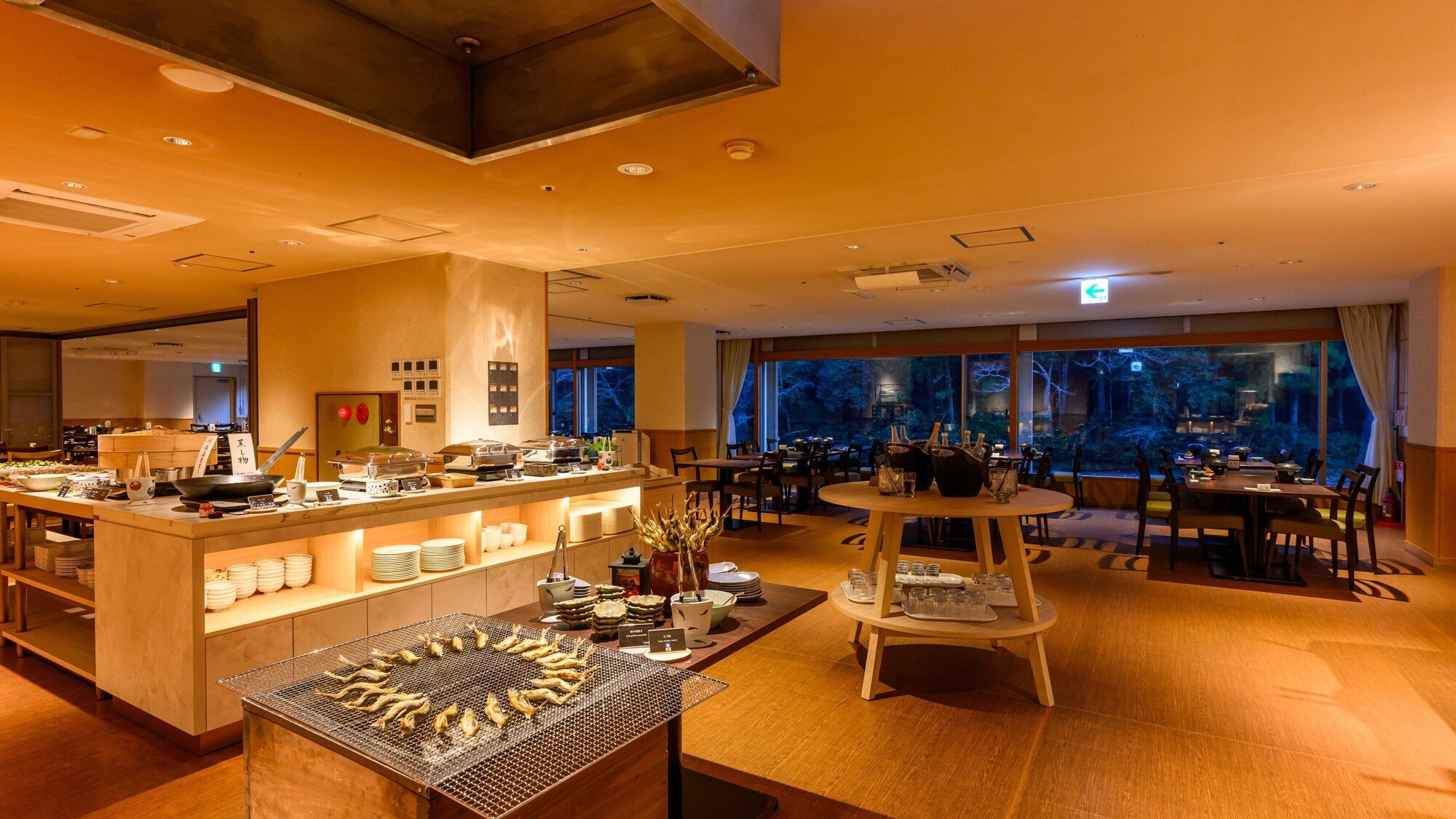 【レストラン せせらぎ】