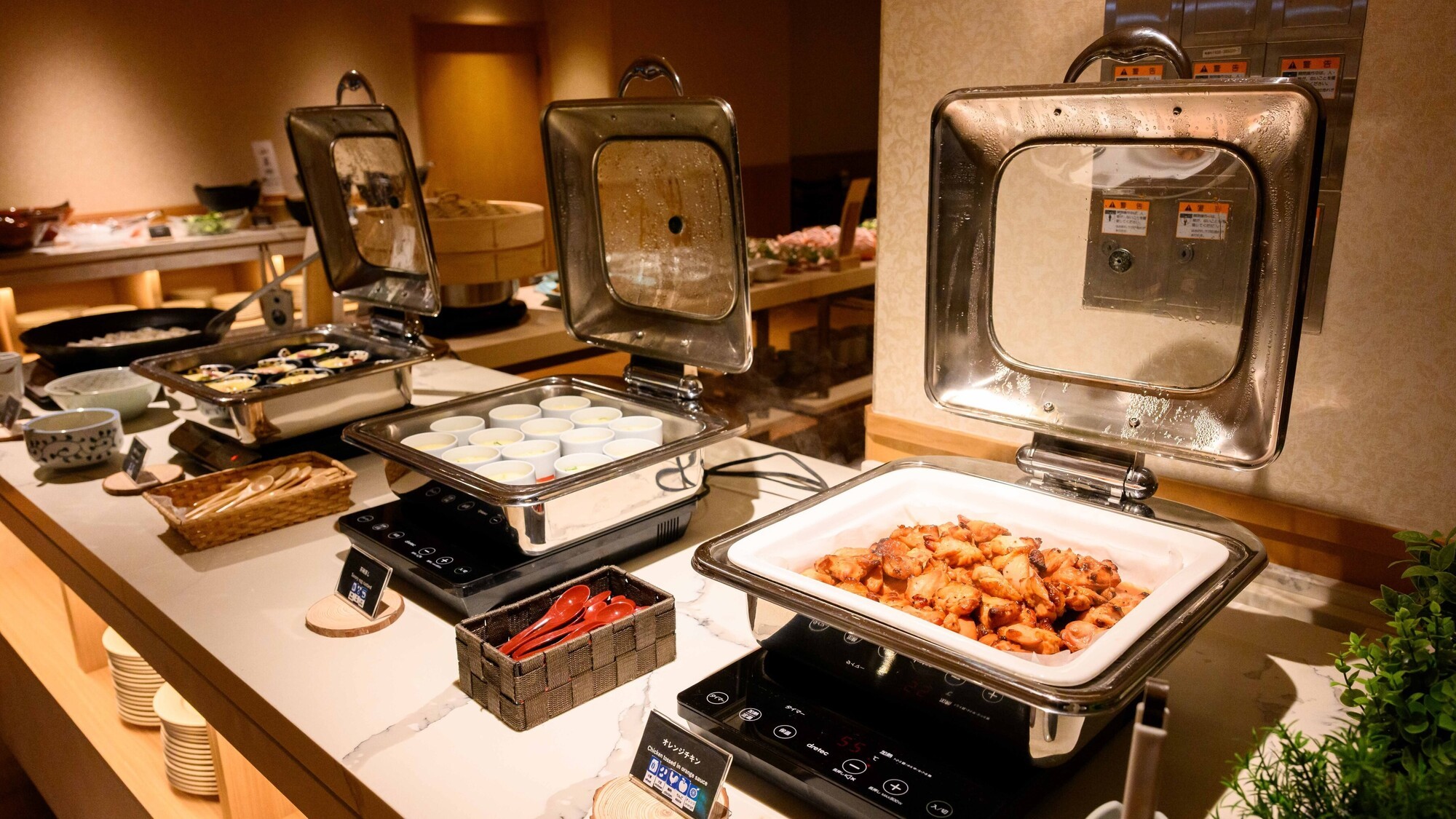 【ディナーバイキング】　（一例）