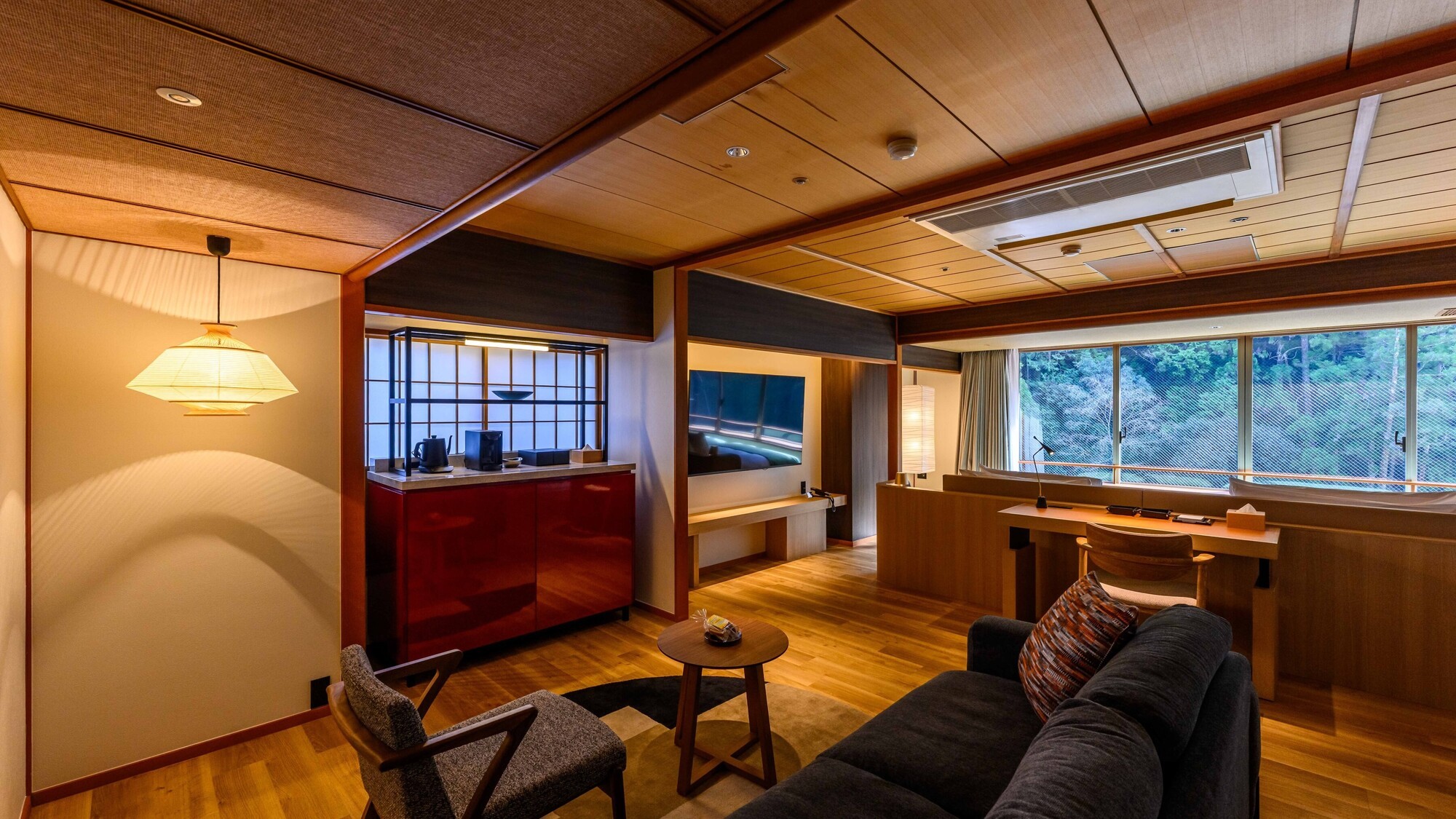 【山翠スイート】源泉かけ流し露天風呂＋プライベートサウナ付