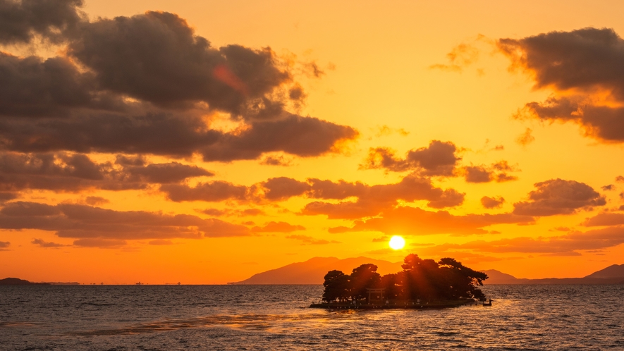 宍道湖　夕日