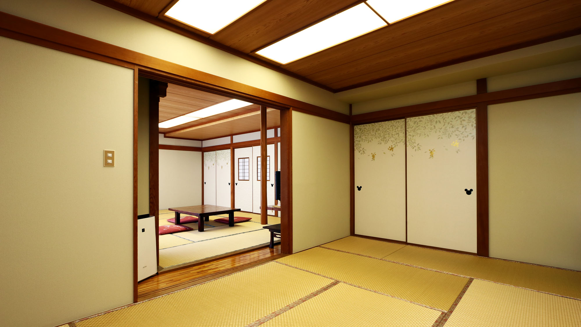 おまかせ和室：広々の二間和室でのんびりできる客室の一例