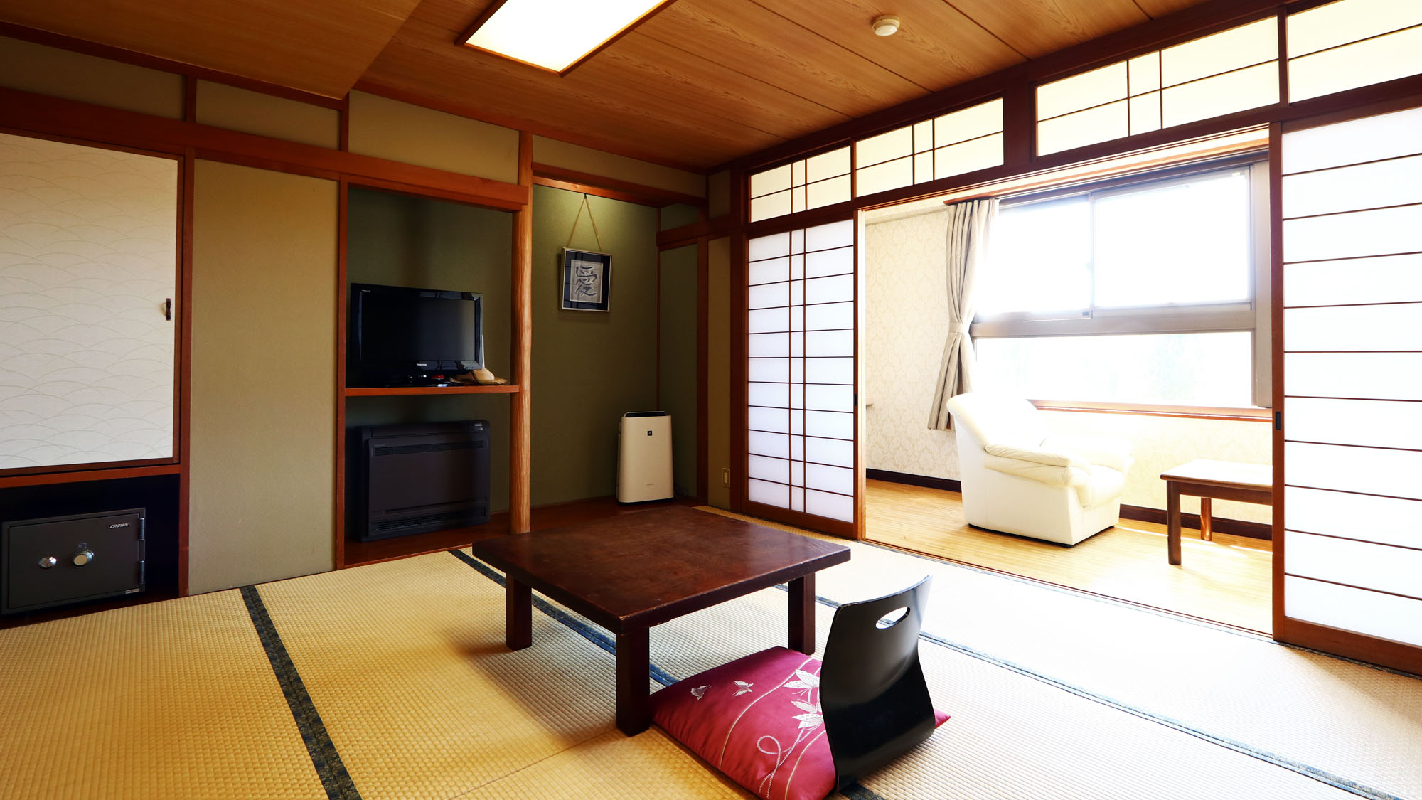 おまかせ和室：人数によって泊まれる和室８畳の客室の一例