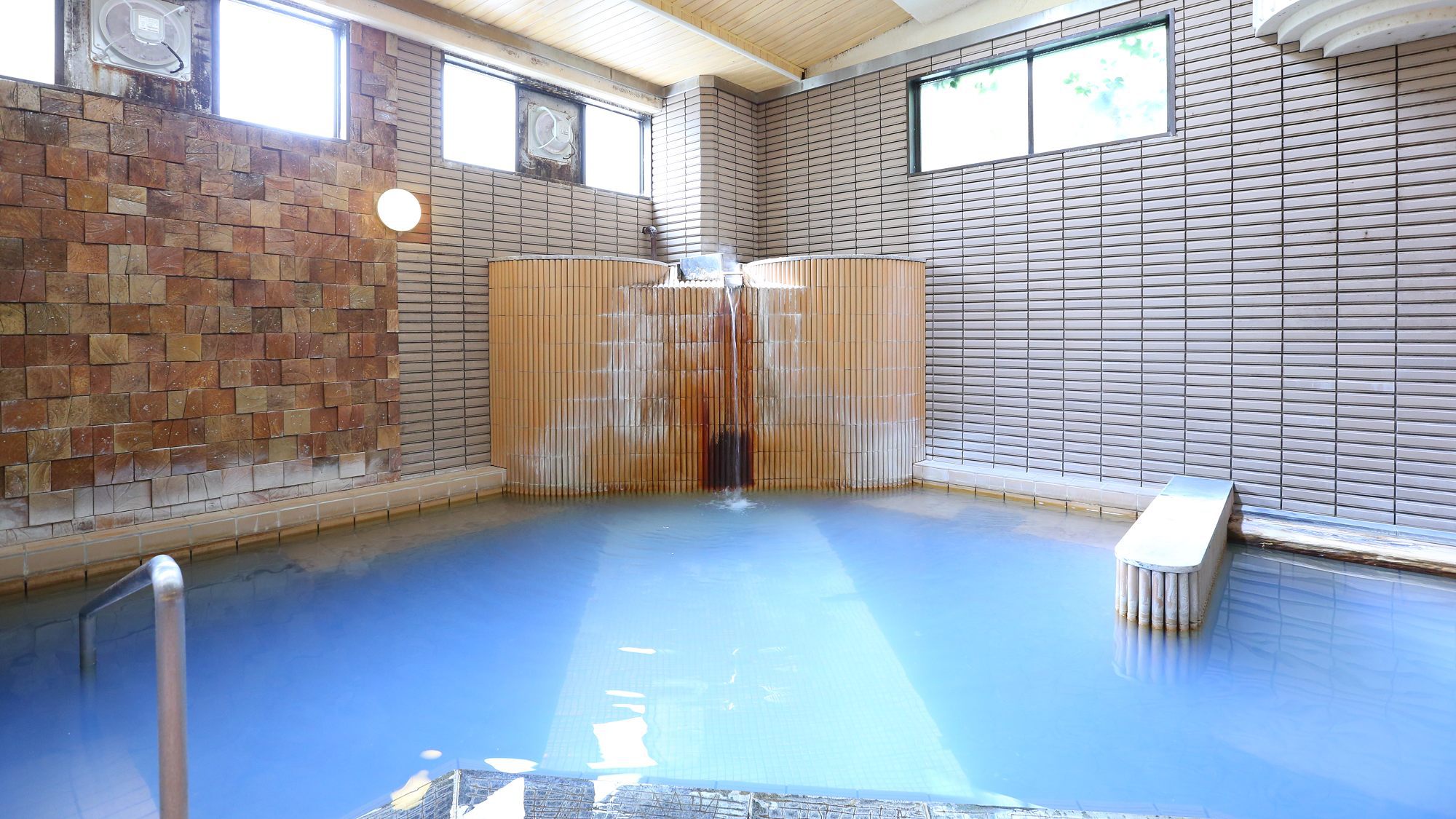 今だけ【直前】【一人旅歓迎】スタンダードプラン・軽朝食無料　温泉/サウナ付