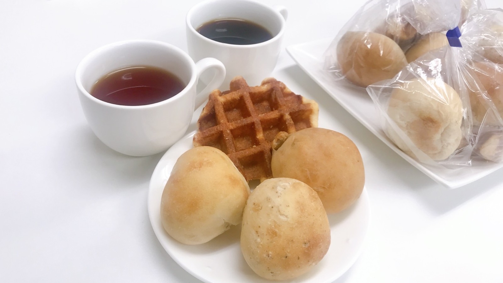 今だけ【直前割り】スタンダードプラン・軽朝食無料　源泉かけ流し温泉/サウナ付