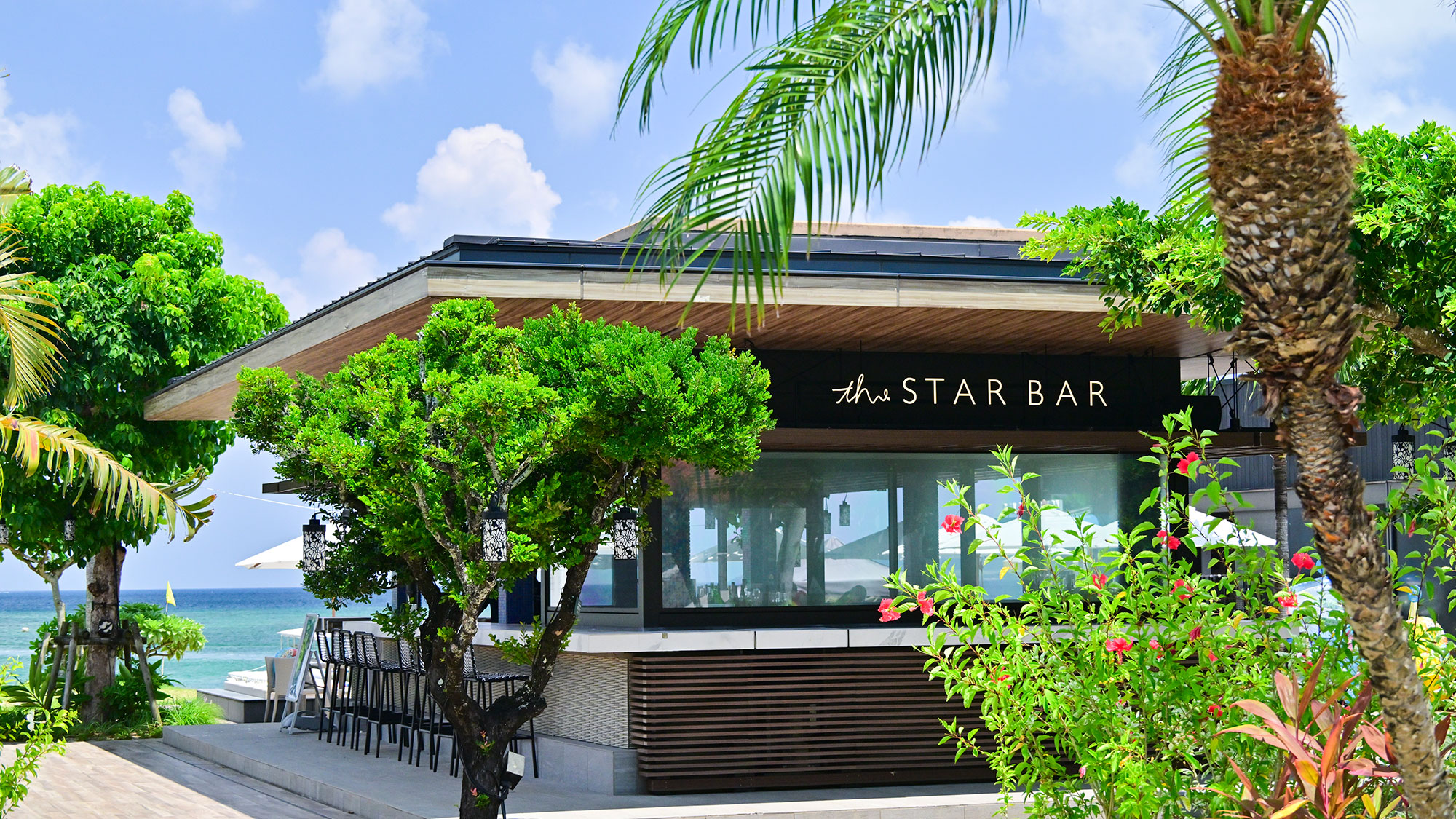 【THE STAR BAR】