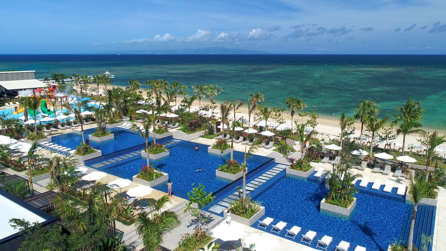 【アクアガーデン】石垣島最大級のプールエリア!※季節営業