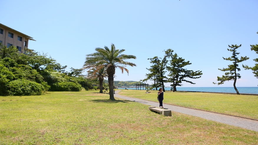 ベーシックプラン（夕朝食付☆）／全室オーシャンビュー◆癒しの絶景と、海の幸満載の炭火焼会席を堪能