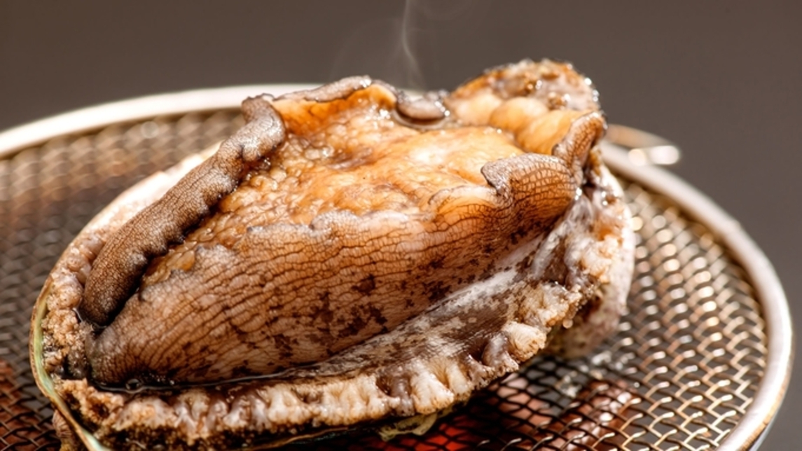 【人気No.1】夕食アップグレード（夕朝食付）／房総の二大高級グルメ｜伊勢海老＆あわび付き炭火焼会席