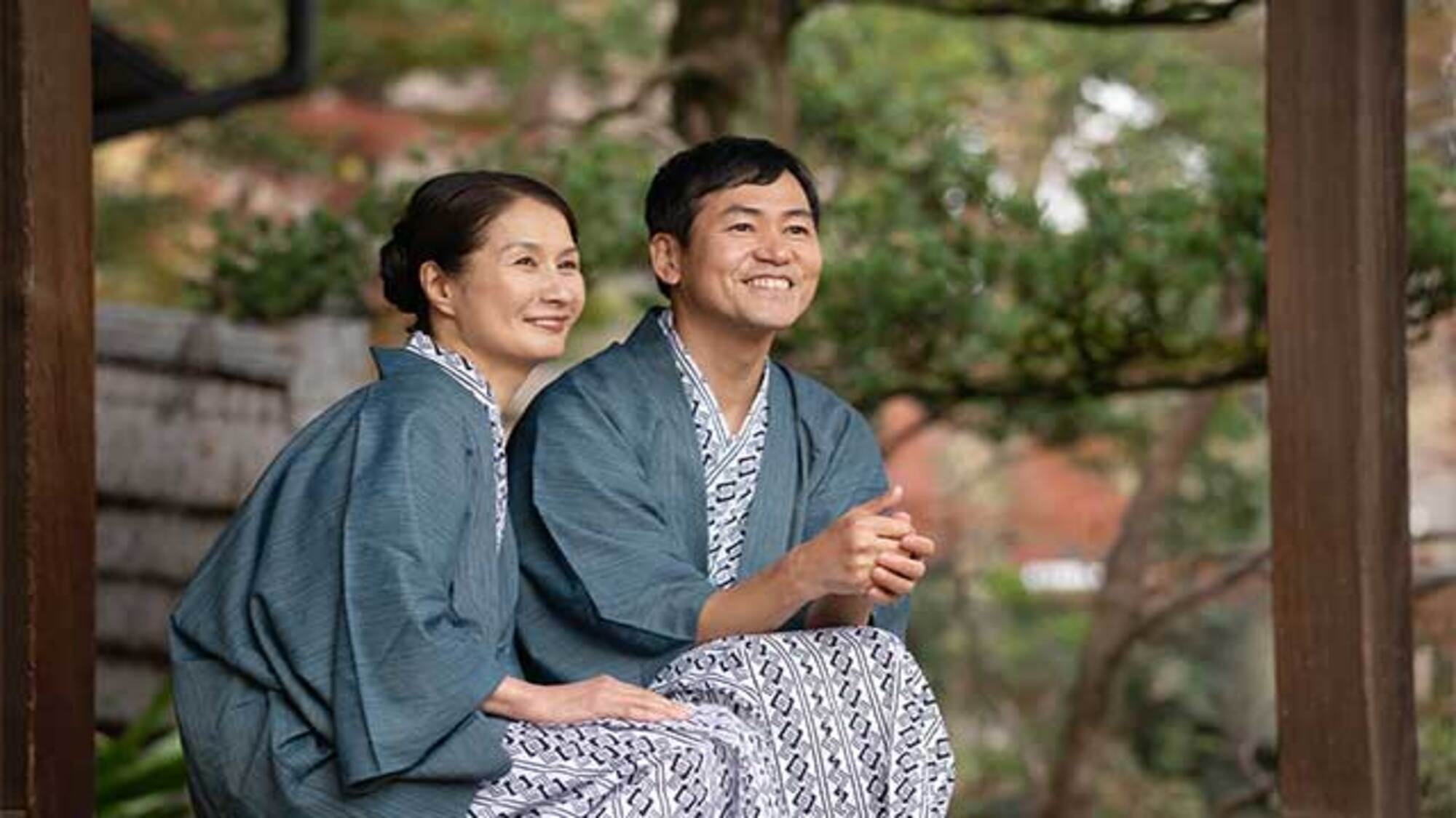 【室数限定】60歳以上の方と一緒でお得（夕朝食付）／ご夫婦・母娘旅に◎絶景と炭火焼会席を楽しむ大人旅