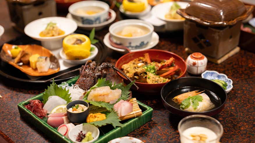 【事前カード決済限定/返金不可】夕朝食付プラン【料理長厳選・至福の一席”宝満会席”】