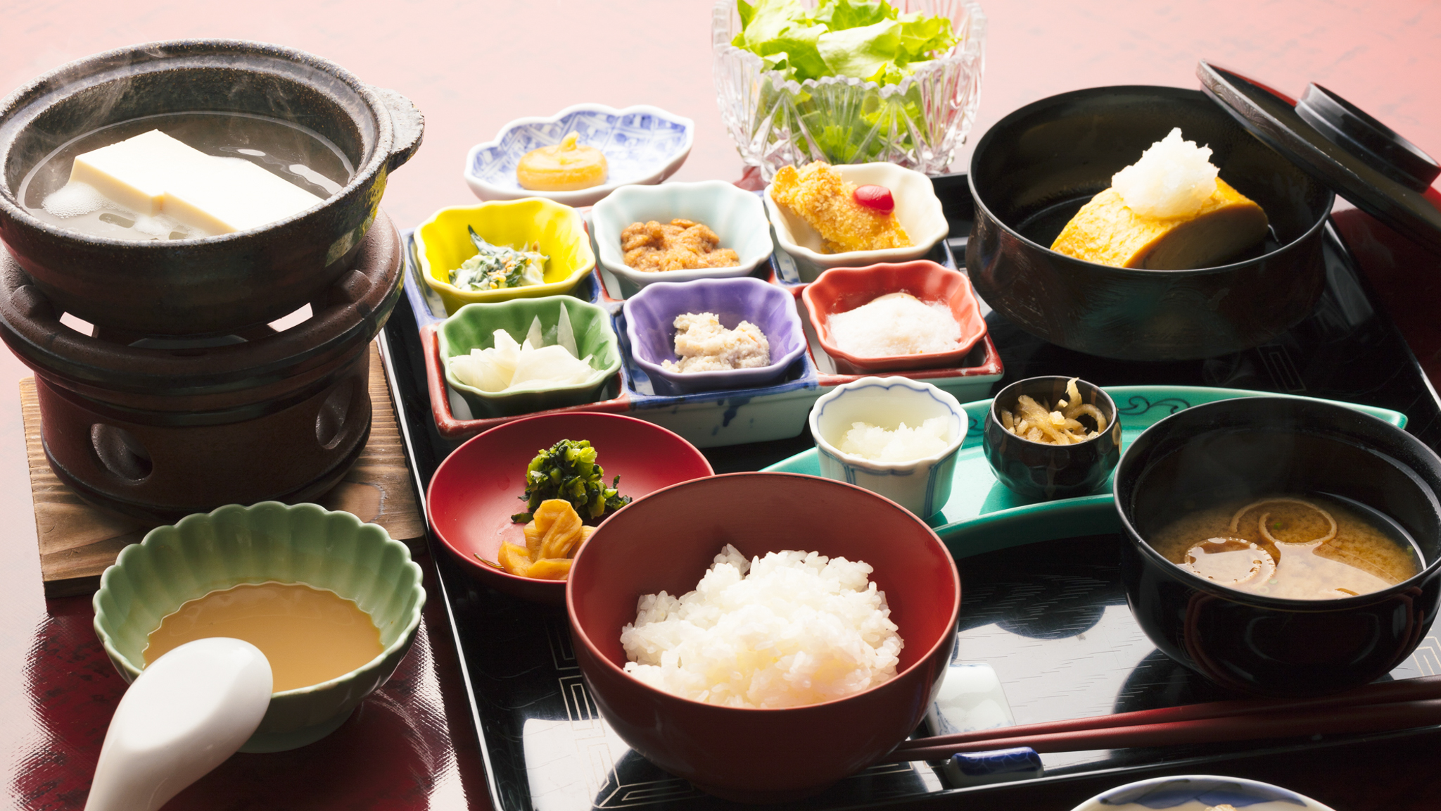 【こだわり朝食】名物だし巻き玉子＆自家製温泉どうふ