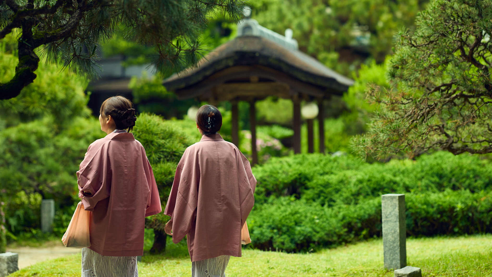 【日本庭園】四季を感じる◇3,500坪の広大な庭園◇