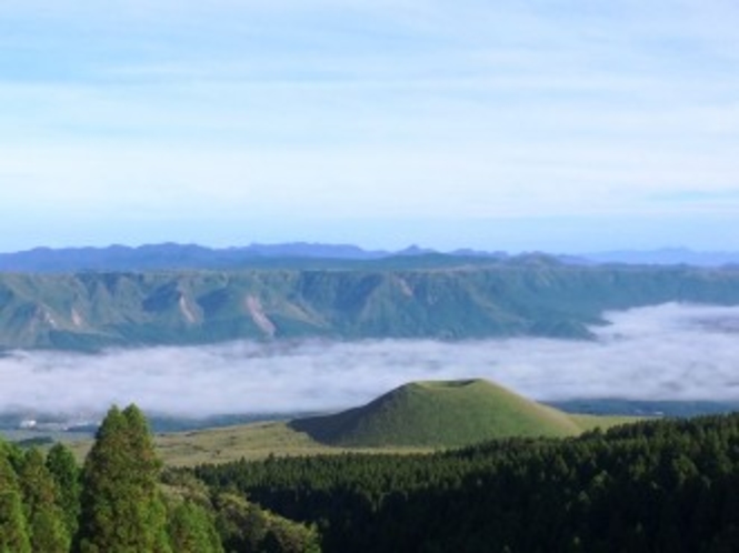 米塚と雲海