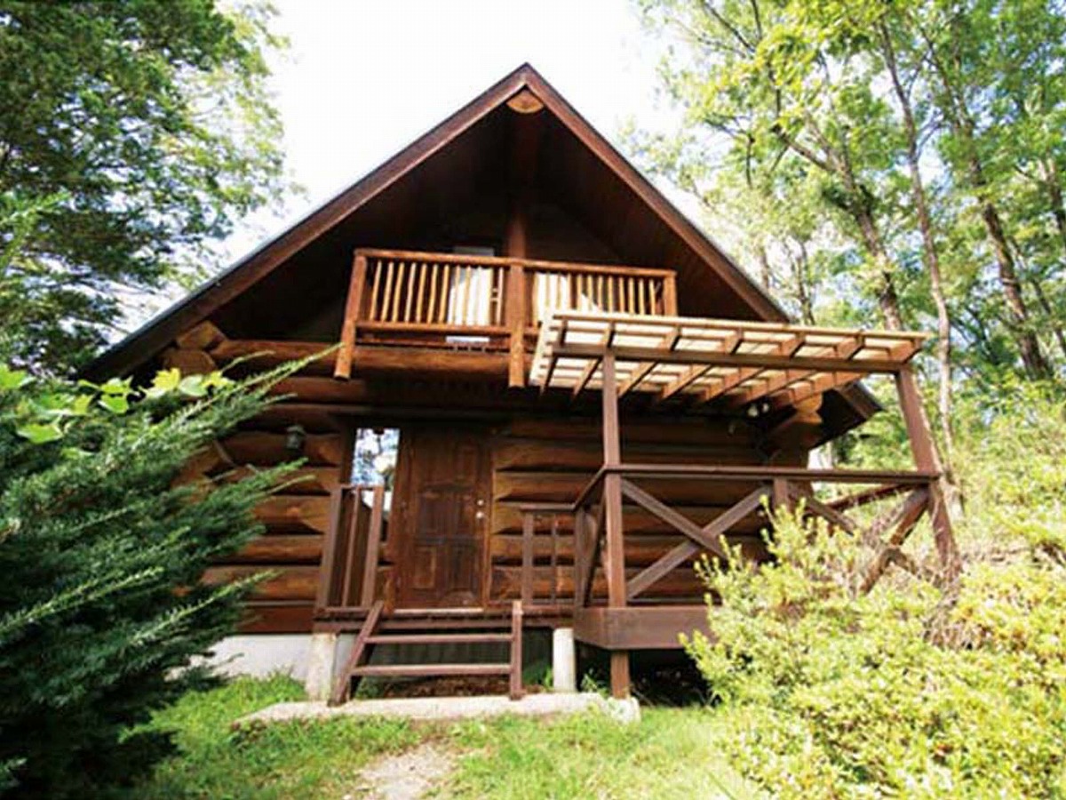 ログハウスＢクラス４人用一例