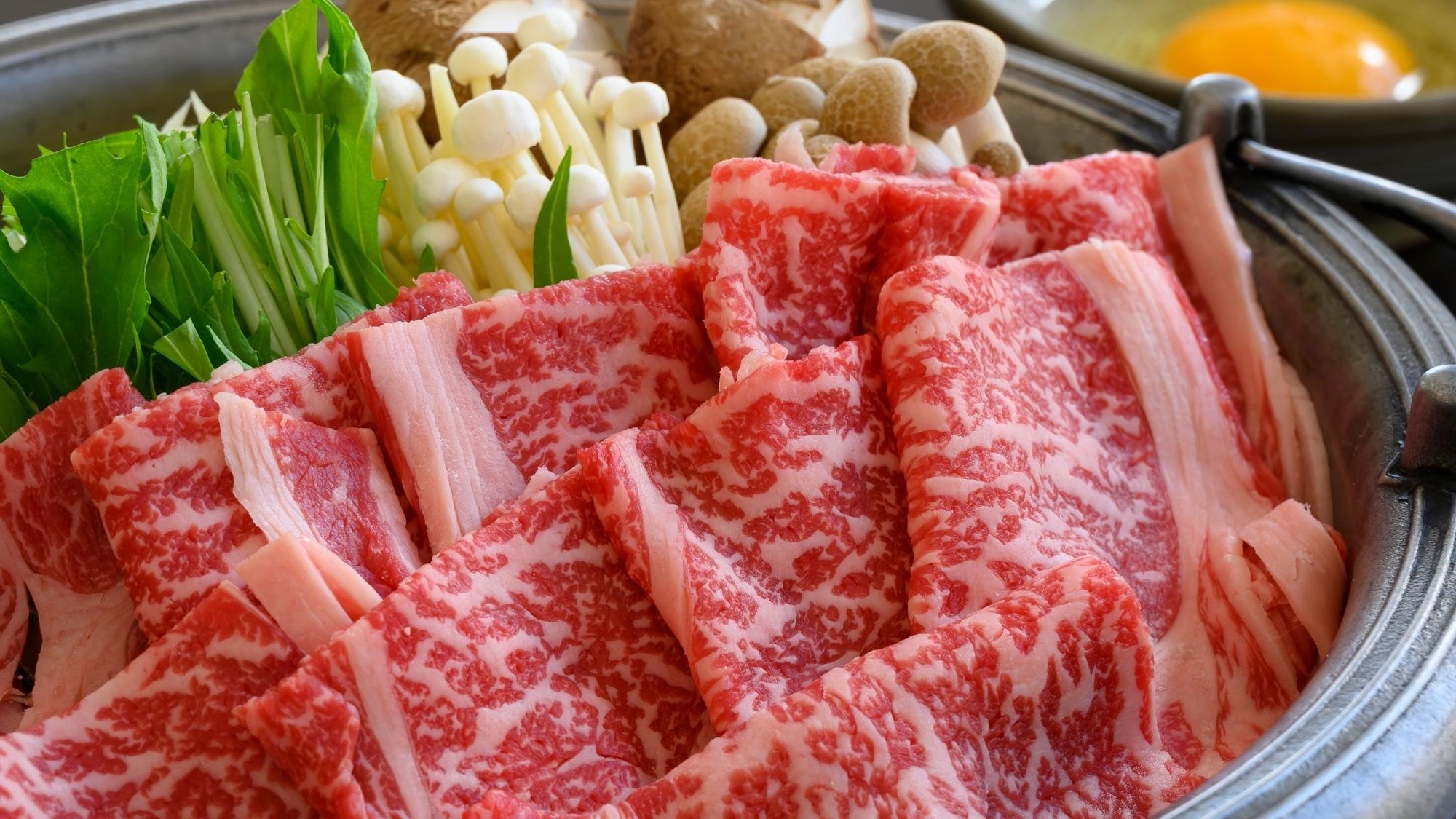 【楽天スーパーSALE】15％OFF！蔵王牛すき焼きコースにビール特典付！蔵王牛を特製の割り下で堪能