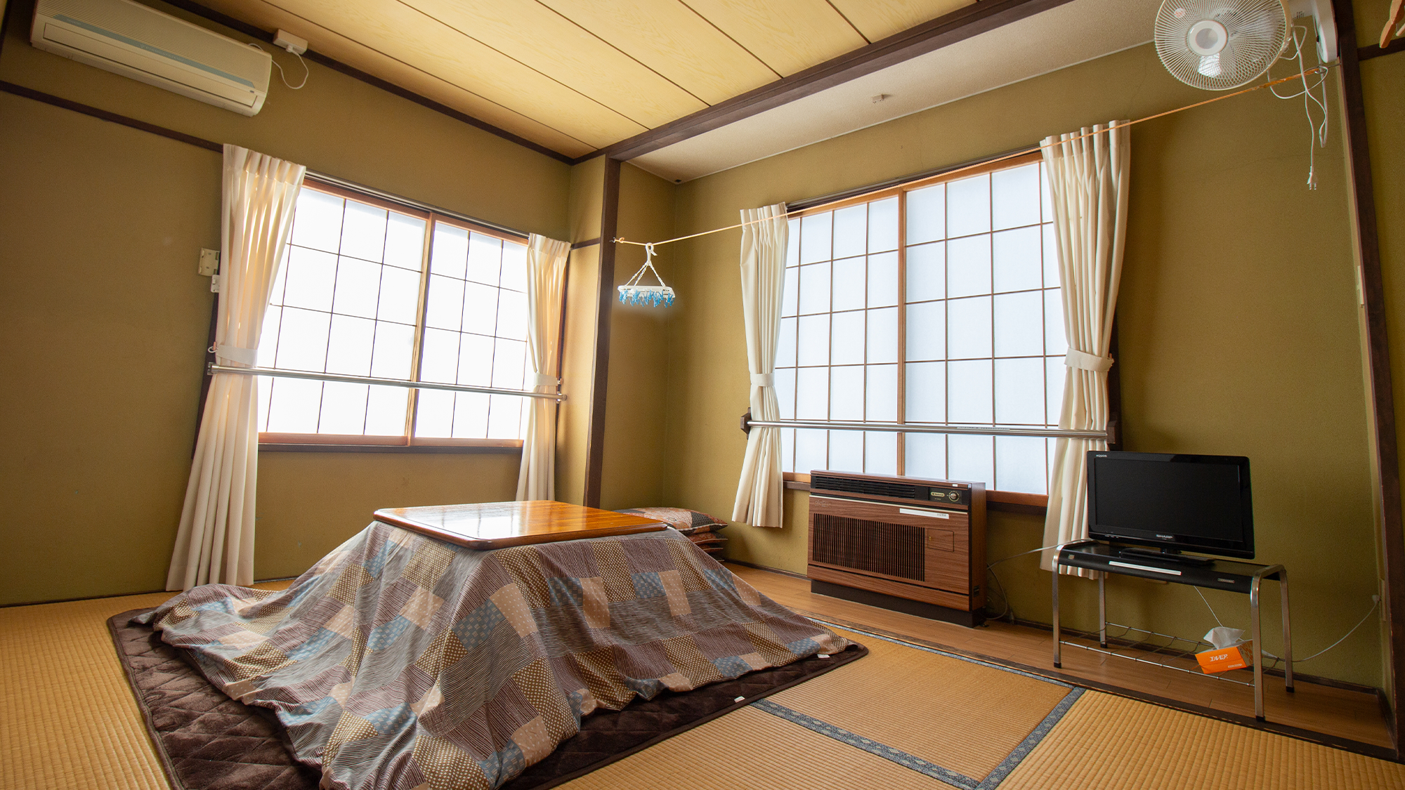 和室6畳／全室こたつ完備のお部屋