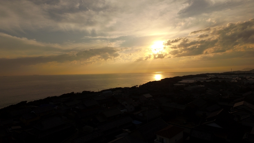 ☆宿の上空からの夕方の景色です。本当にきれいな眺めがそこにあります。