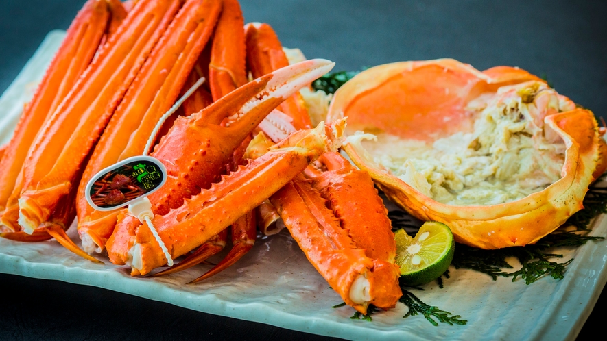 【紅ズワイ蟹上級フルコース】４月～５月　お料理一例　茹で蟹