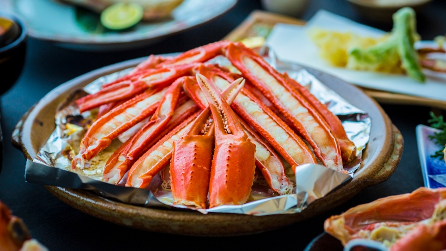 【紅ズワイ蟹上級フルコース】４月～５月　お料理一例　焼き蟹