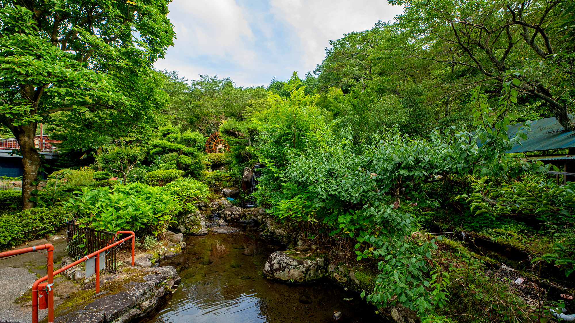 一の瀬庭園（夏）