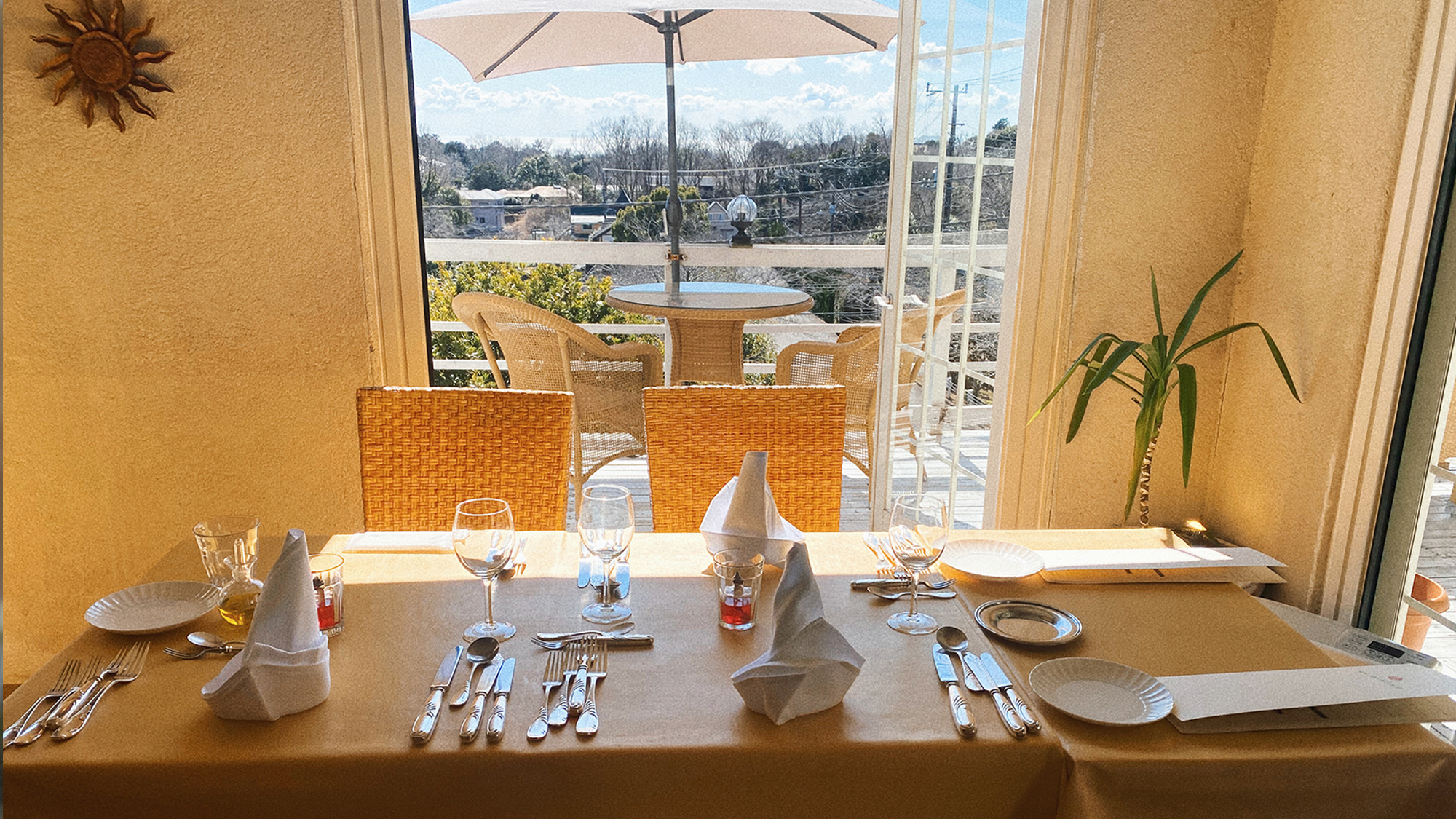 テラスを眺めながら