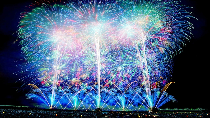 日本三大花火の一つ「長岡花火」