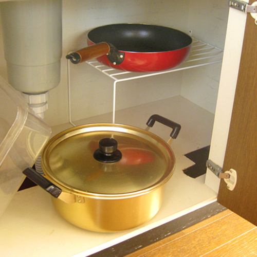 コテージには簡単な調理器具が揃っています。