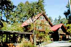 森のヒュッテ ウォールデン 宿泊予約