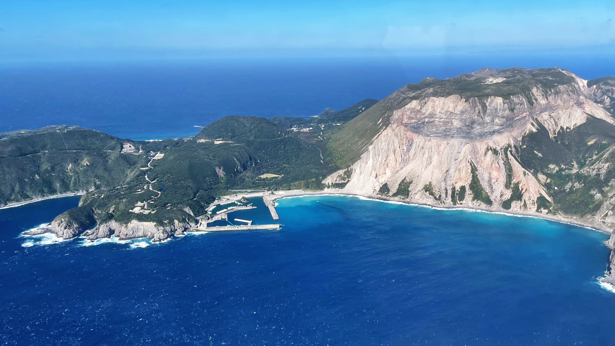 伊豆諸島の一つ【神津島】ゆったりと流れる島時間を満喫してください