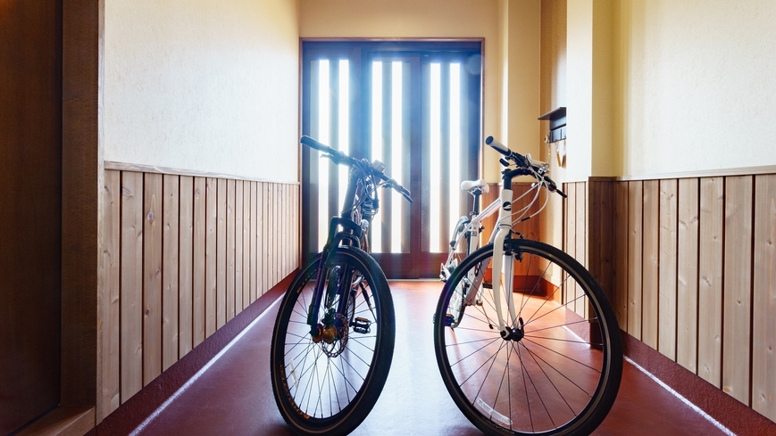 【ビワイチ★朝食付】夕食はご自由に…大切な自転車をお部屋まで！安心の室内保管♪テラス付き客室確約