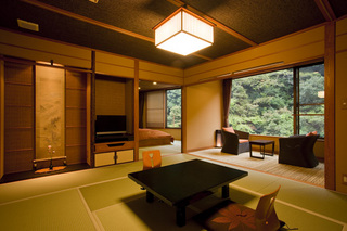 和モダン半露天風呂付客室