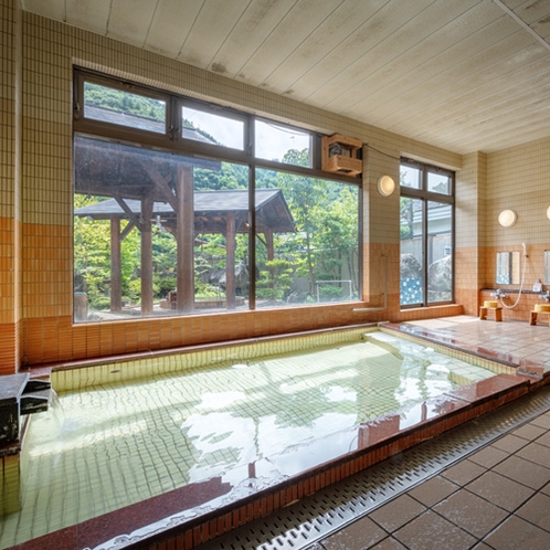 大浴場「栂峰の湯」