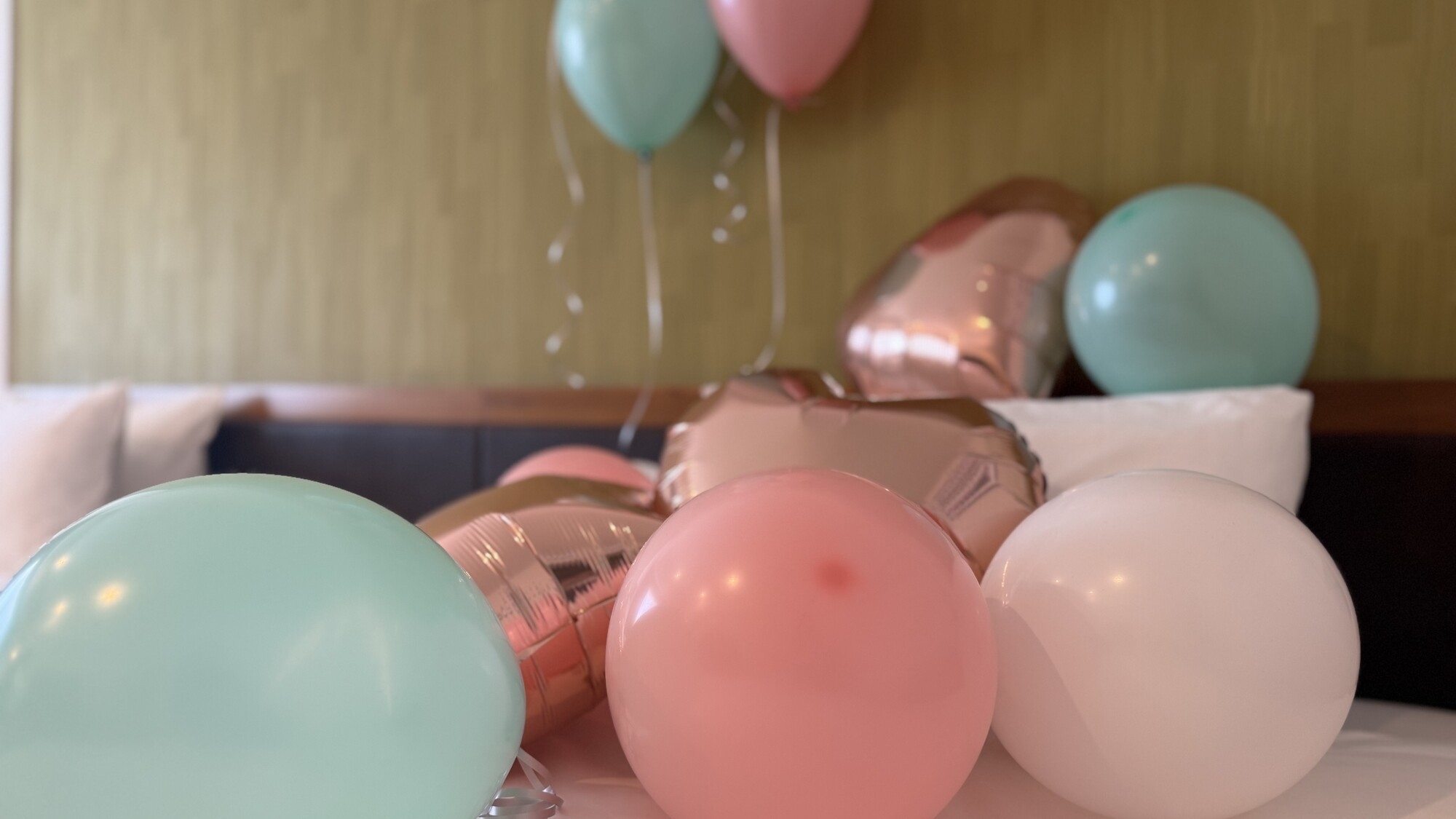 Spring Colors ステイ〜パティシエおすすめ春色スイーツ＆バルーン付き〜〈室数限定〉素泊り