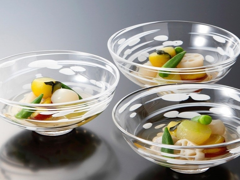【太閤会席】色鮮やかな前菜や煮物椀、国産牛サーロインがお愉しみ頂けるスタンダードな会席（一泊二食付）