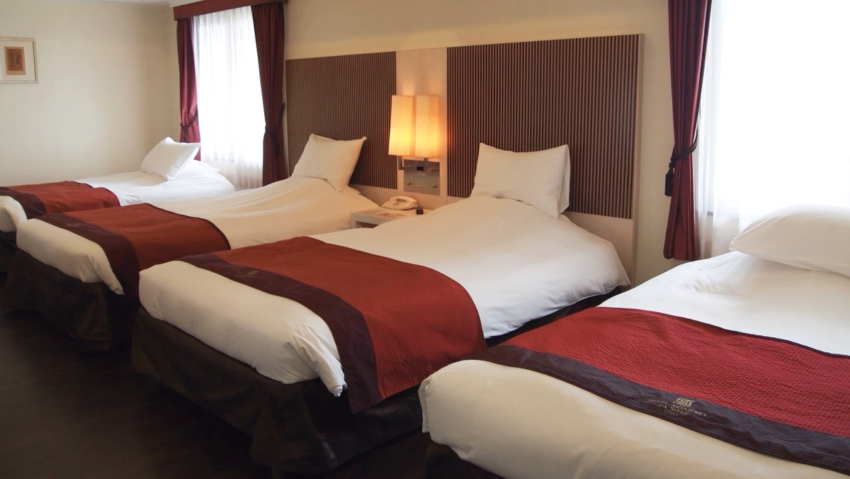 フォースルーム