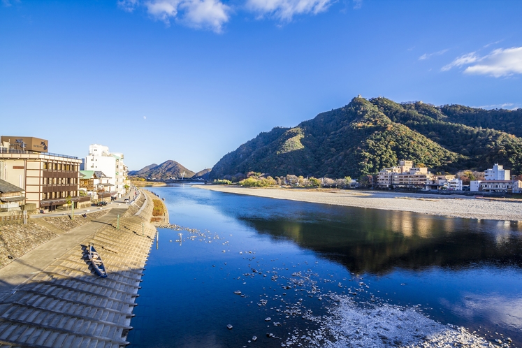 金華山　長良川　風景