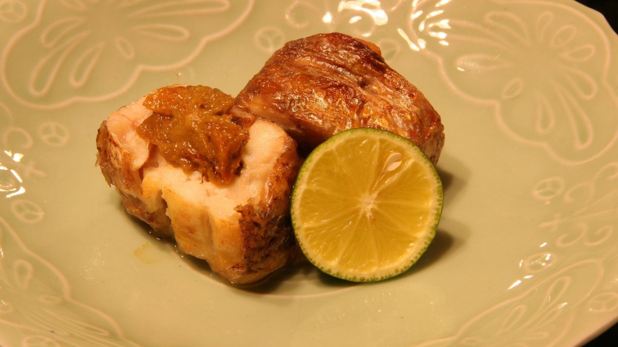 【夕食・朝食ともにお部屋食】【のど黒ウニ巻き付】リニューアル「橘客室」おすすめ「紫苑客室」限定プラン